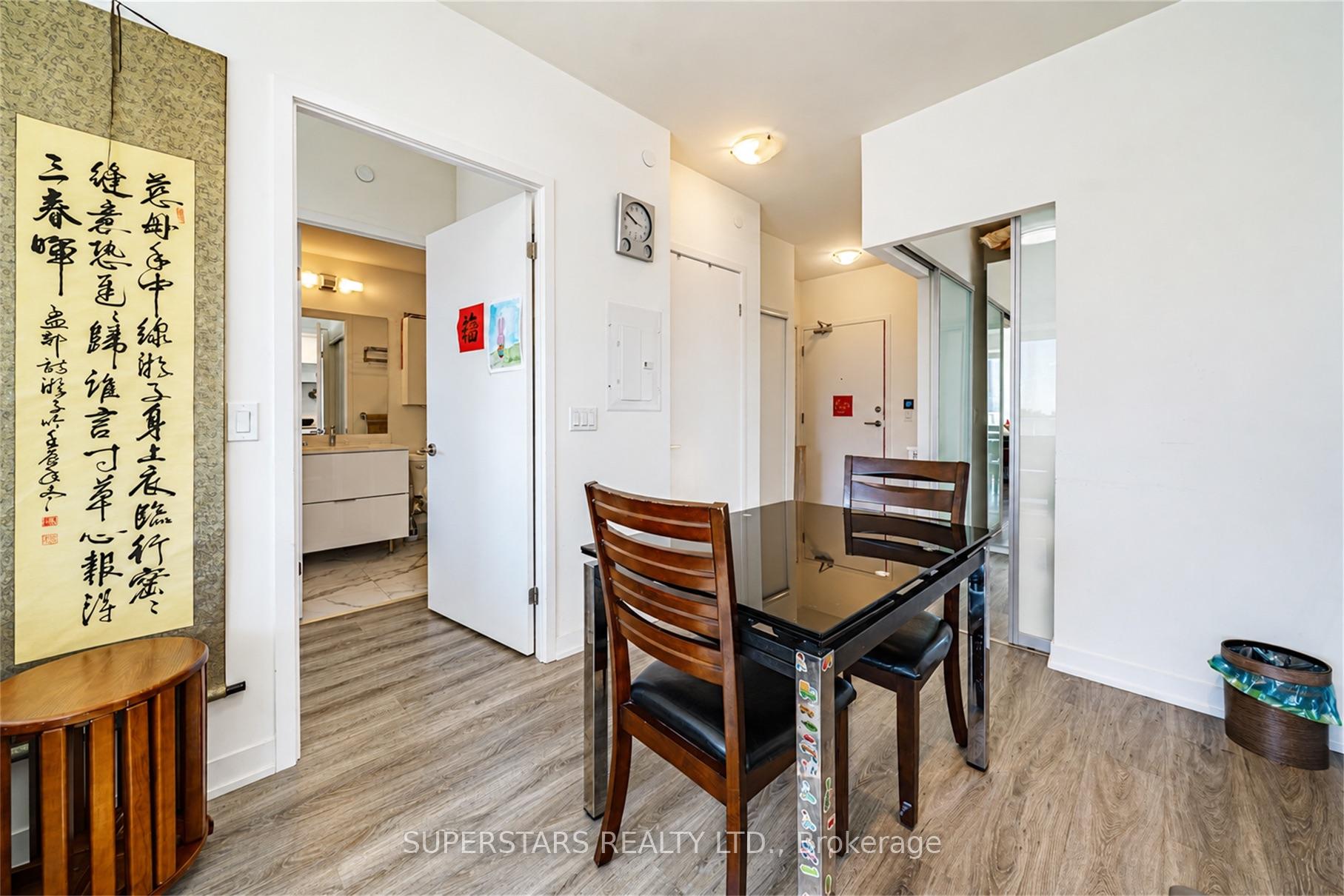 Photo 11 of Unit 230, 2 David Eyer Road, Richmond Hill, Rural Richmond Hill — HOMEH