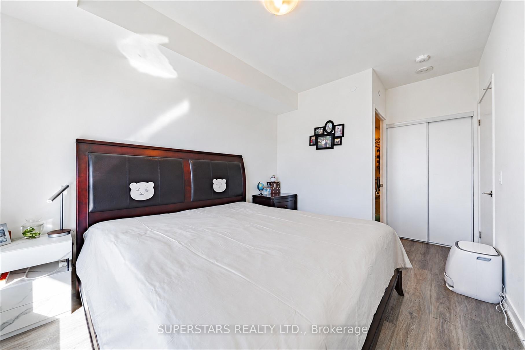Photo 13 of Unit 230, 2 David Eyer Road, Richmond Hill, Rural Richmond Hill — HOMEH