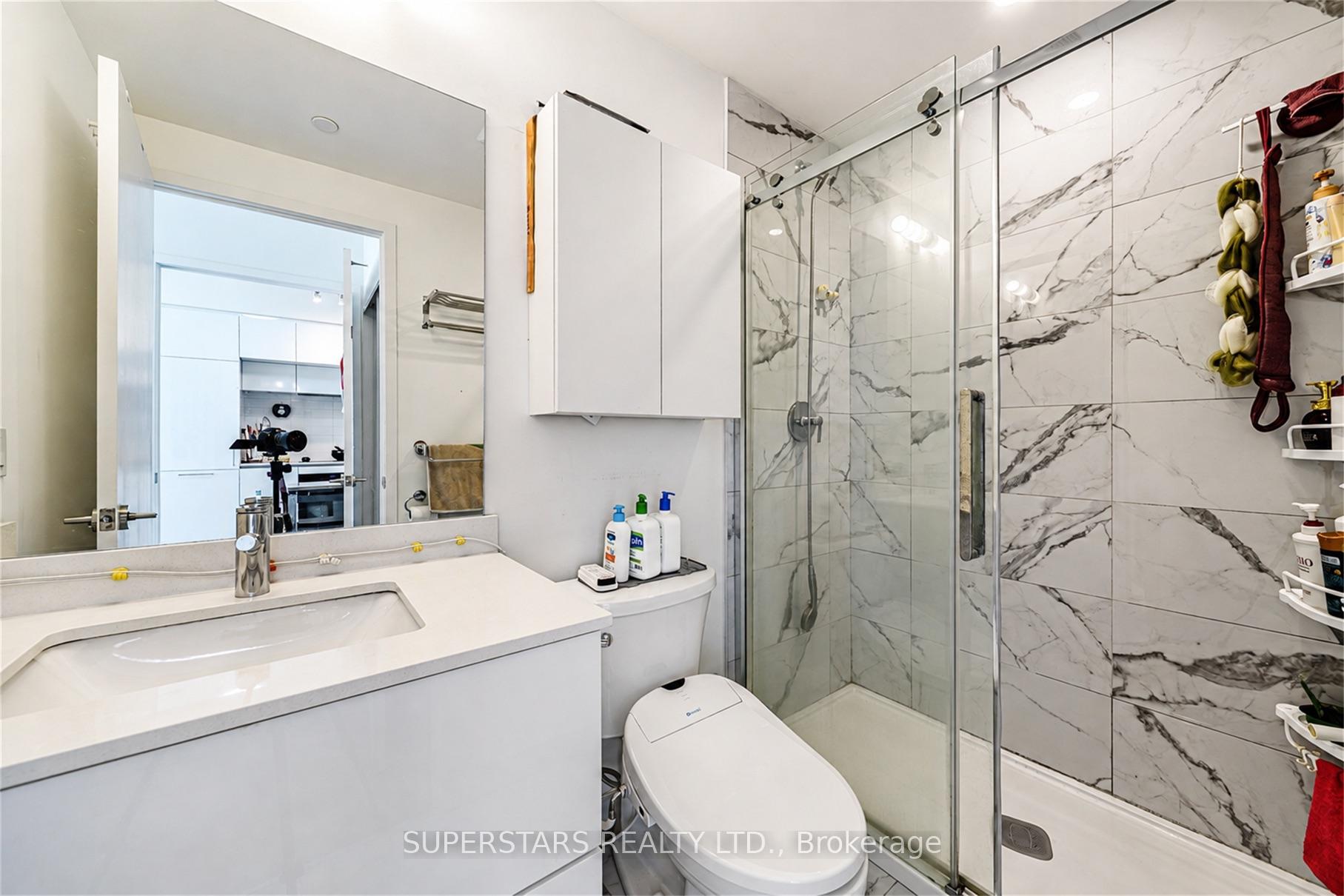 Photo 14 of Unit 230, 2 David Eyer Road, Richmond Hill, Rural Richmond Hill — HOMEH