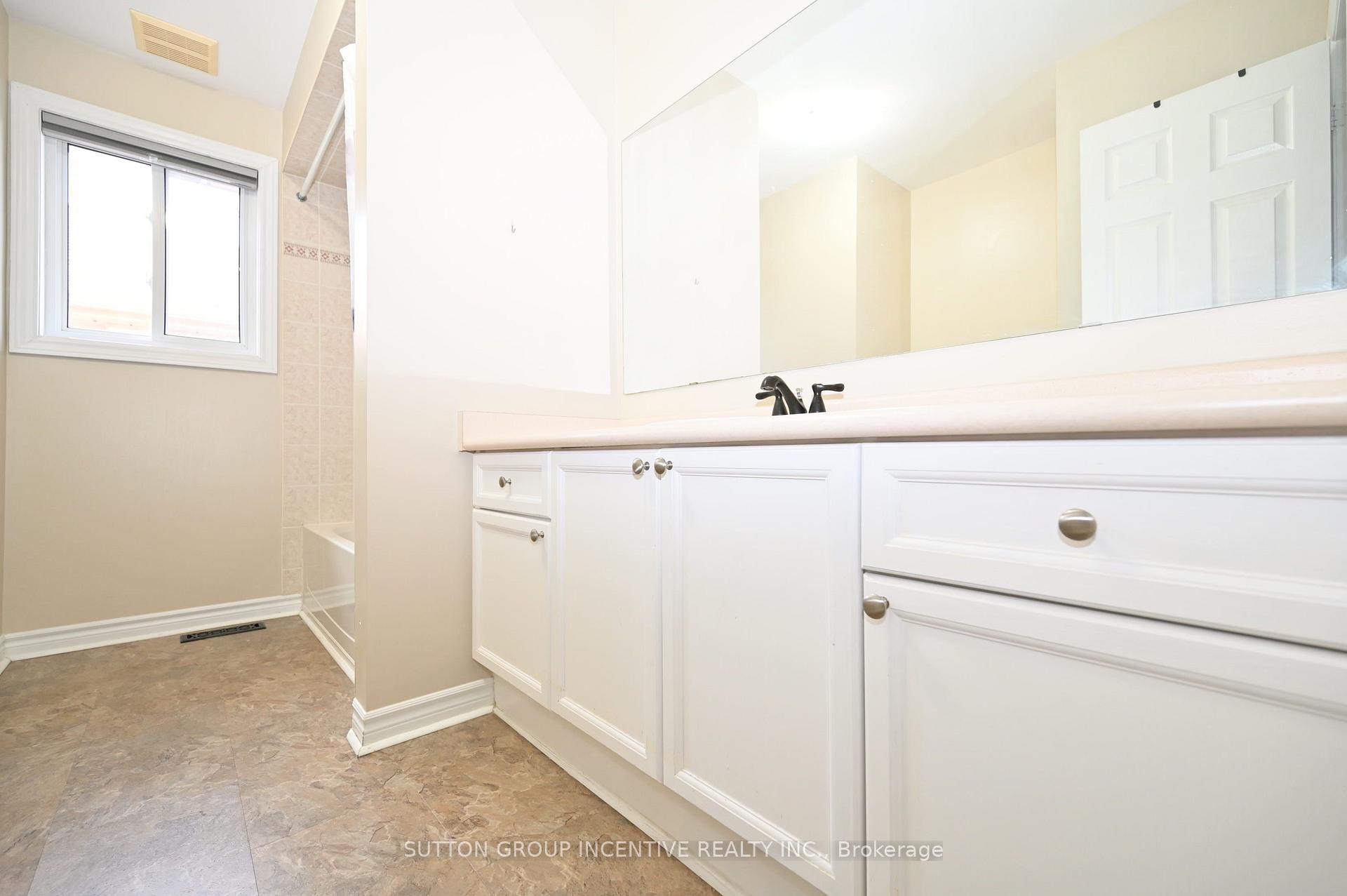 Photo 34 of 149 Raymond Crescent, Barrie, Painswick South — HOMEH