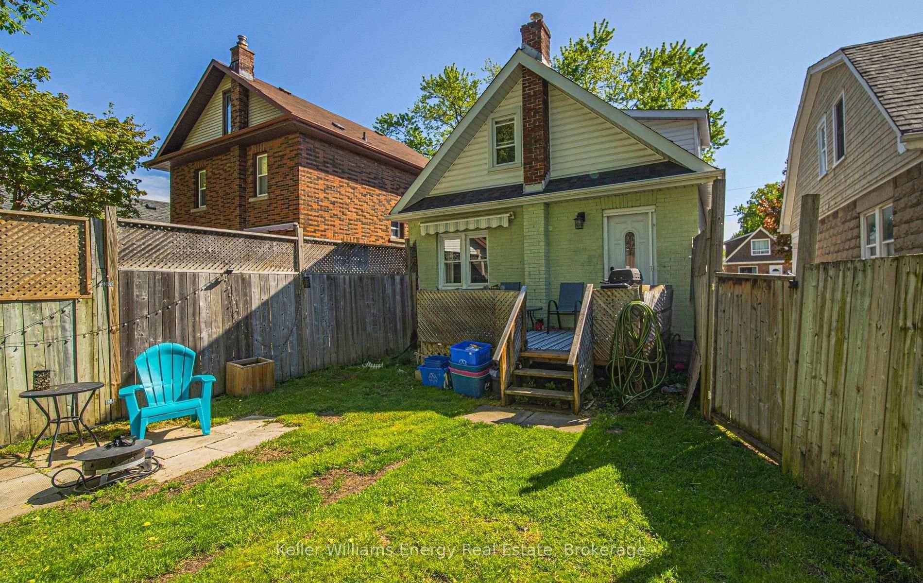 Photo 7 of 266 Division Street, Oshawa, O'Neill — HOMEH