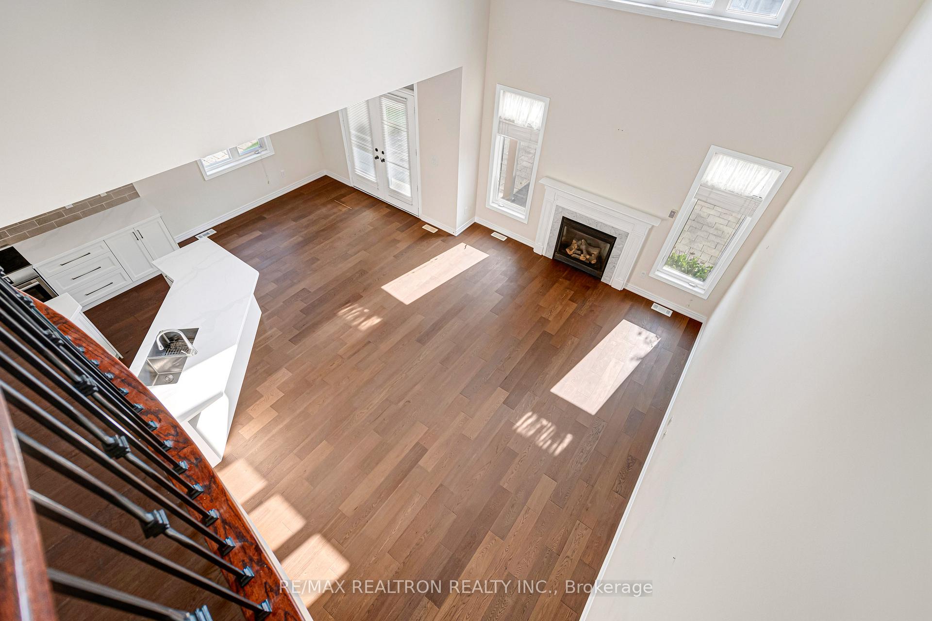 Photo 7 of 71 Glengordon Crescent, Markham, Angus Glen — HOMEH