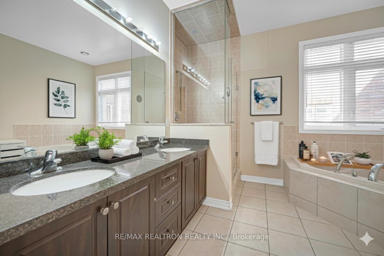 Photo 10 of 71 Glengordon Crescent, Markham, Angus Glen — HOMEH