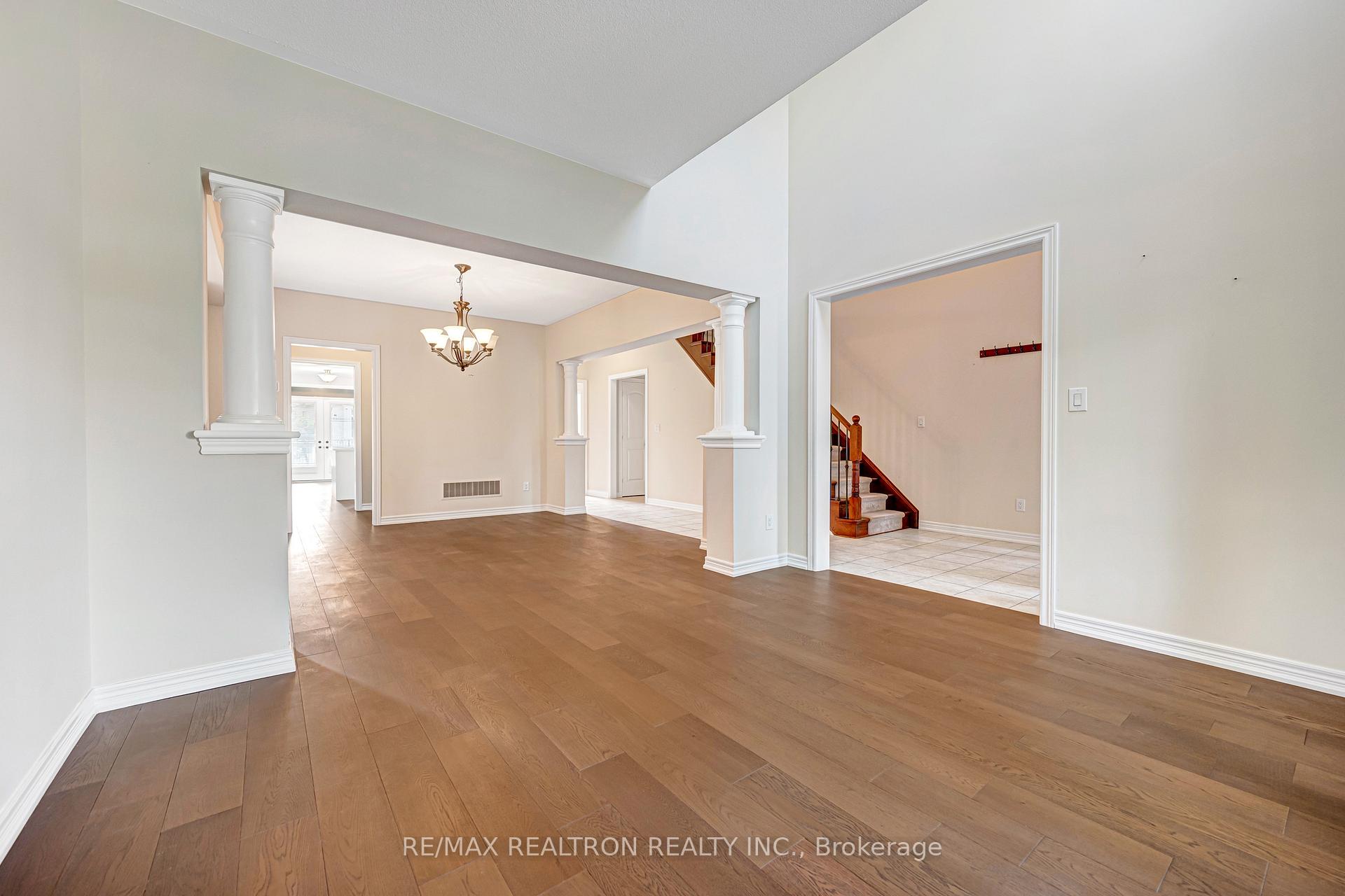 Photo 22 of 71 Glengordon Crescent, Markham, Angus Glen — HOMEH