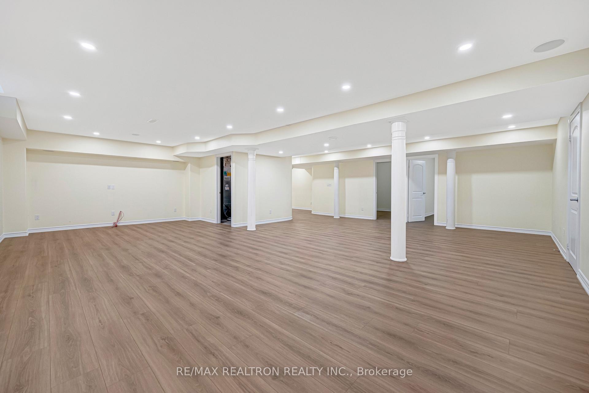 Photo 31 of 71 Glengordon Crescent, Markham, Angus Glen — HOMEH
