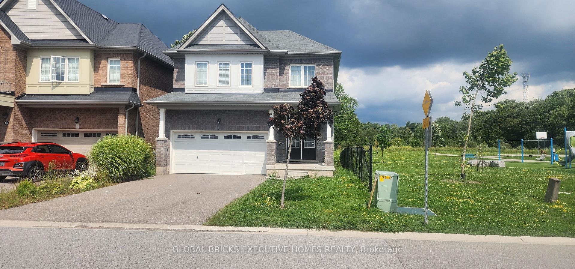 Photo 5 of 7873 Hackberry Trail, Niagara Falls, Brown — HOMEH