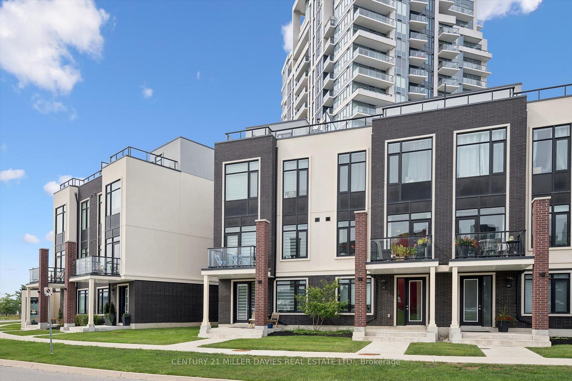 Photo 2 of 80 Windward Drive, Grimsby, Grimsby Beach — HOMEH