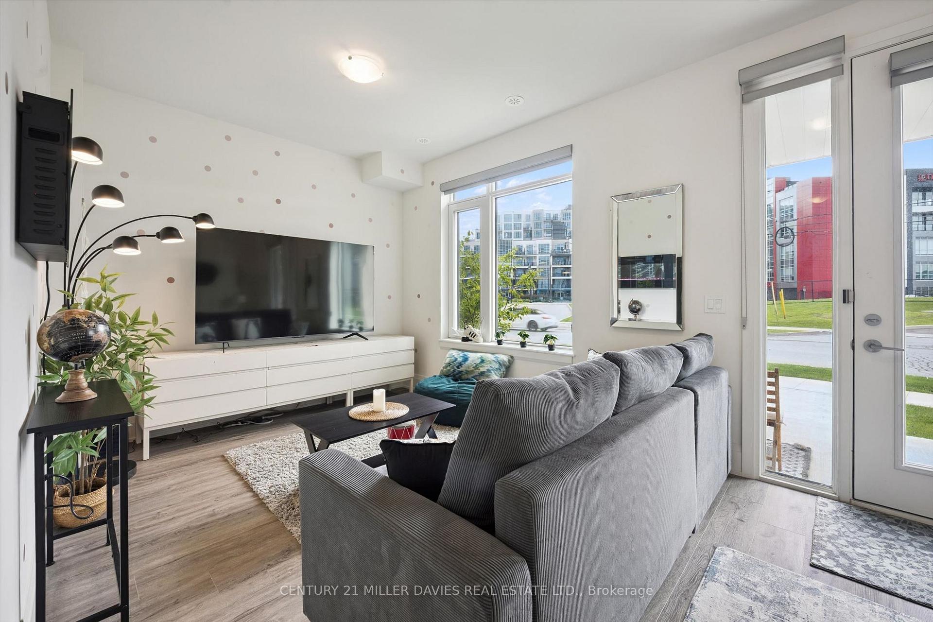 Photo 7 of 80 Windward Drive, Grimsby, Grimsby Beach — HOMEH