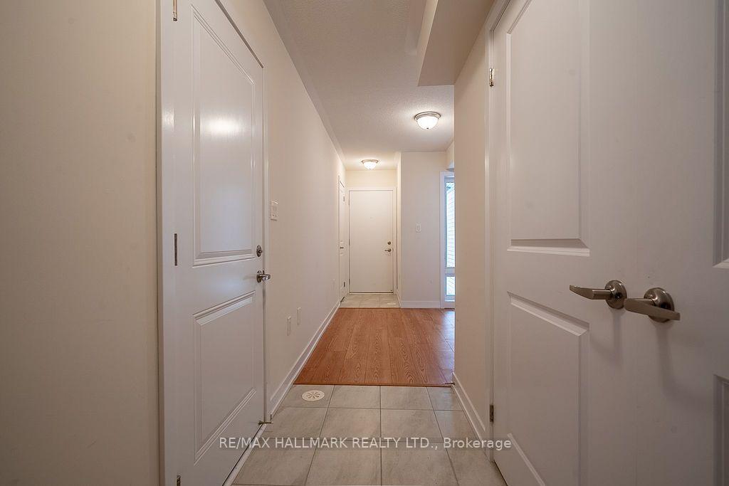 Photo 9 of 12 Dandara Gate, Vaughan, Steeles West Industrial — HOMEH