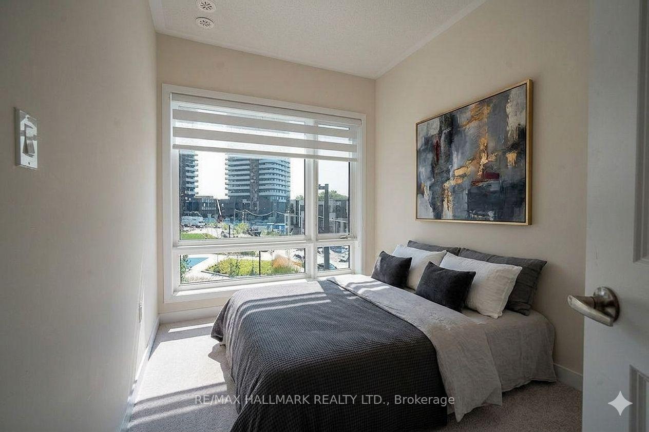 Photo 21 of 12 Dandara Gate, Vaughan, Steeles West Industrial — HOMEH