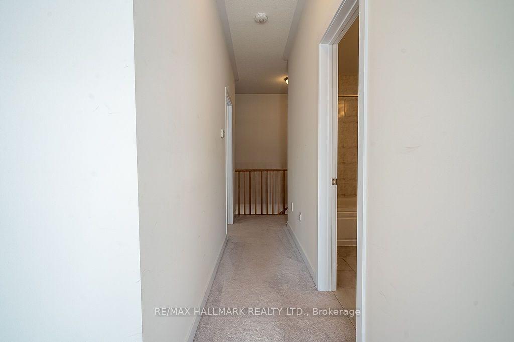 Photo 32 of 12 Dandara Gate, Vaughan, Steeles West Industrial — HOMEH