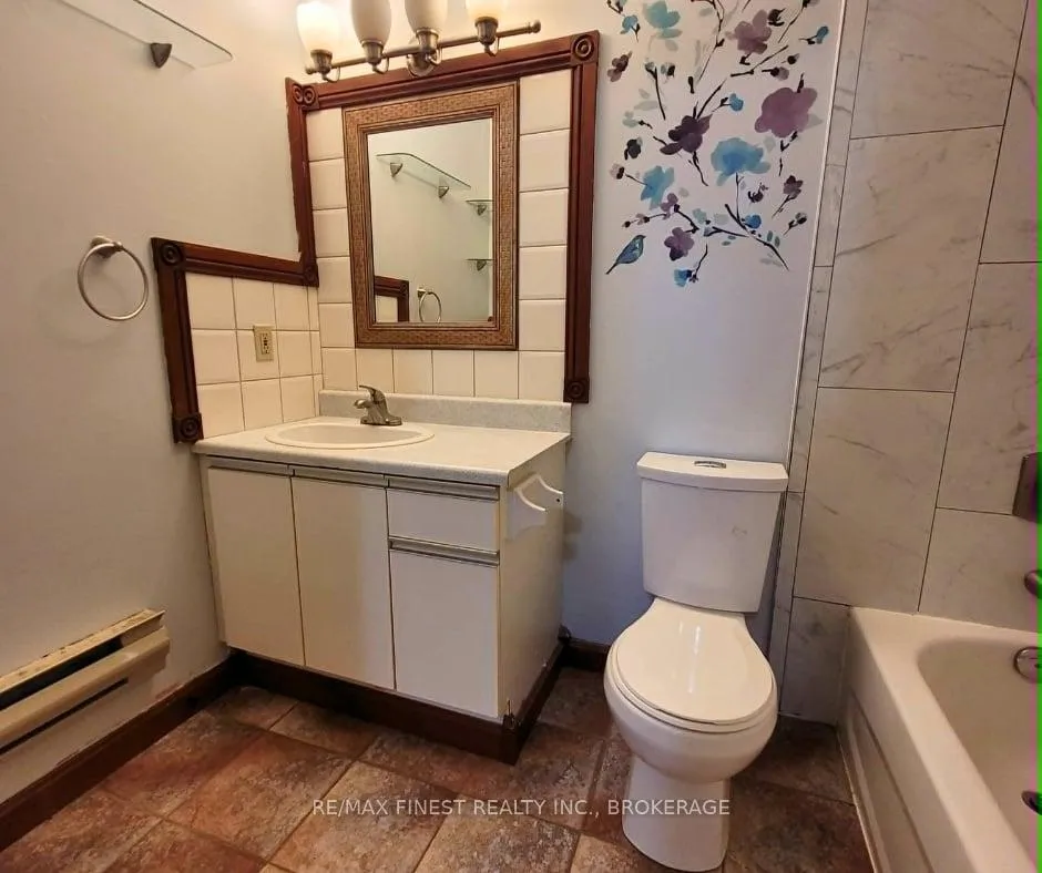 Photo 26 of Unit 403, 540 Talbot Place, Gananoque — HOMEH