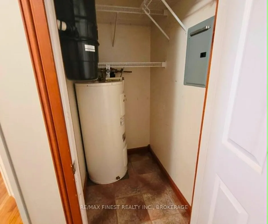 Photo 30 of Unit 403, 540 Talbot Place, Gananoque — HOMEH