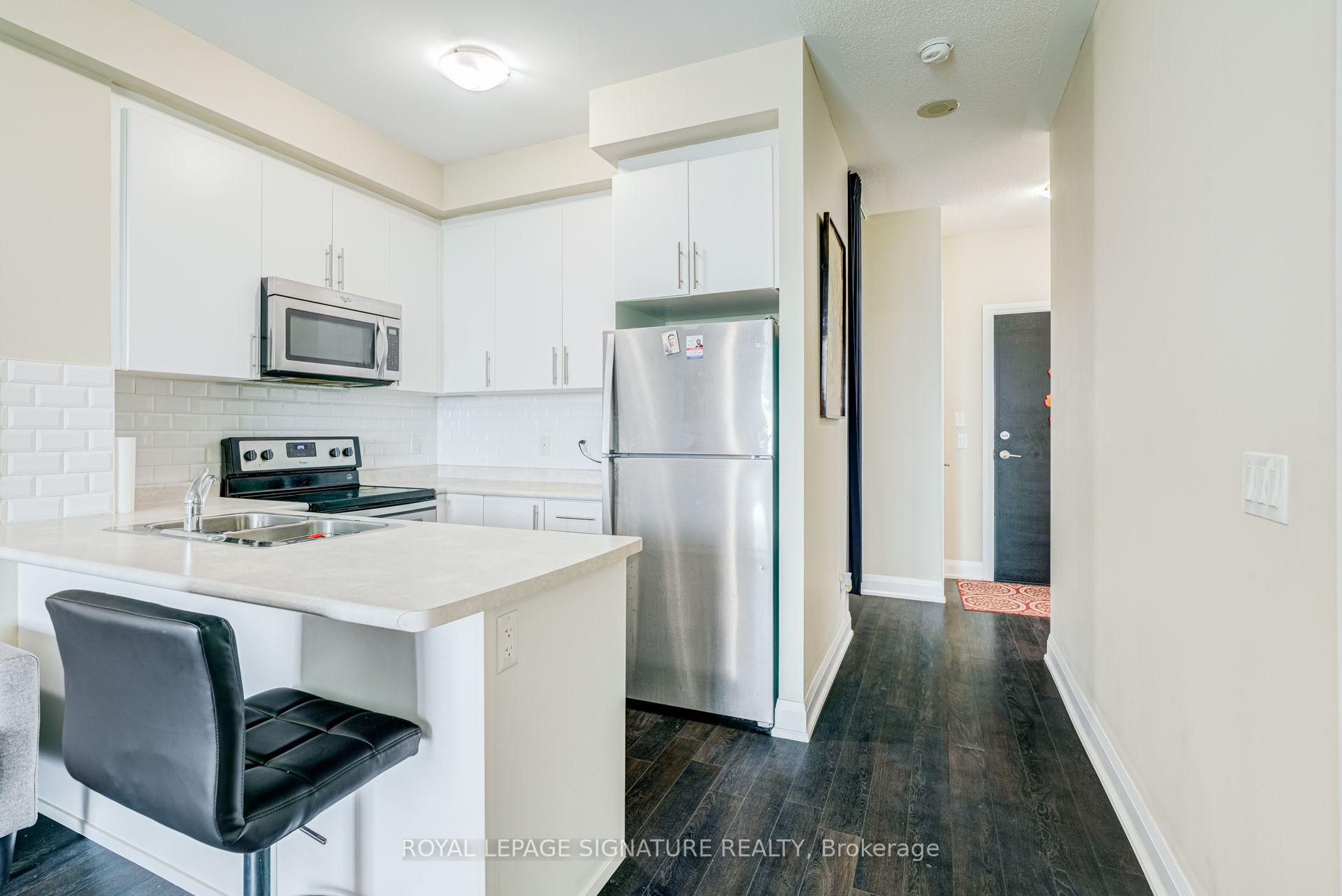 Photo 7 of Unit 905, 55 Yorkland Boulevard, Brampton, Goreway Drive Corridor — HOMEH