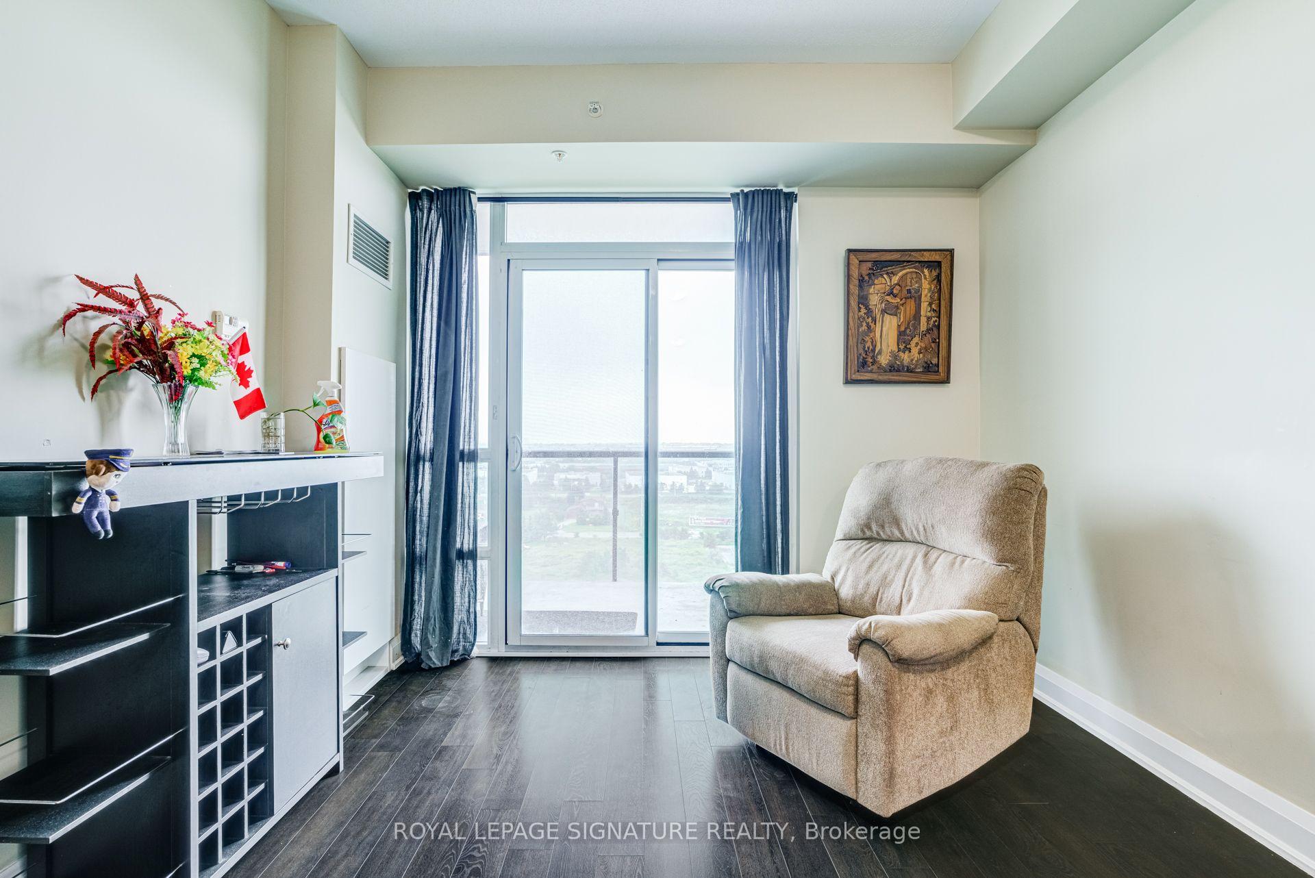 Photo 12 of Unit 905, 55 Yorkland Boulevard, Brampton, Goreway Drive Corridor — HOMEH