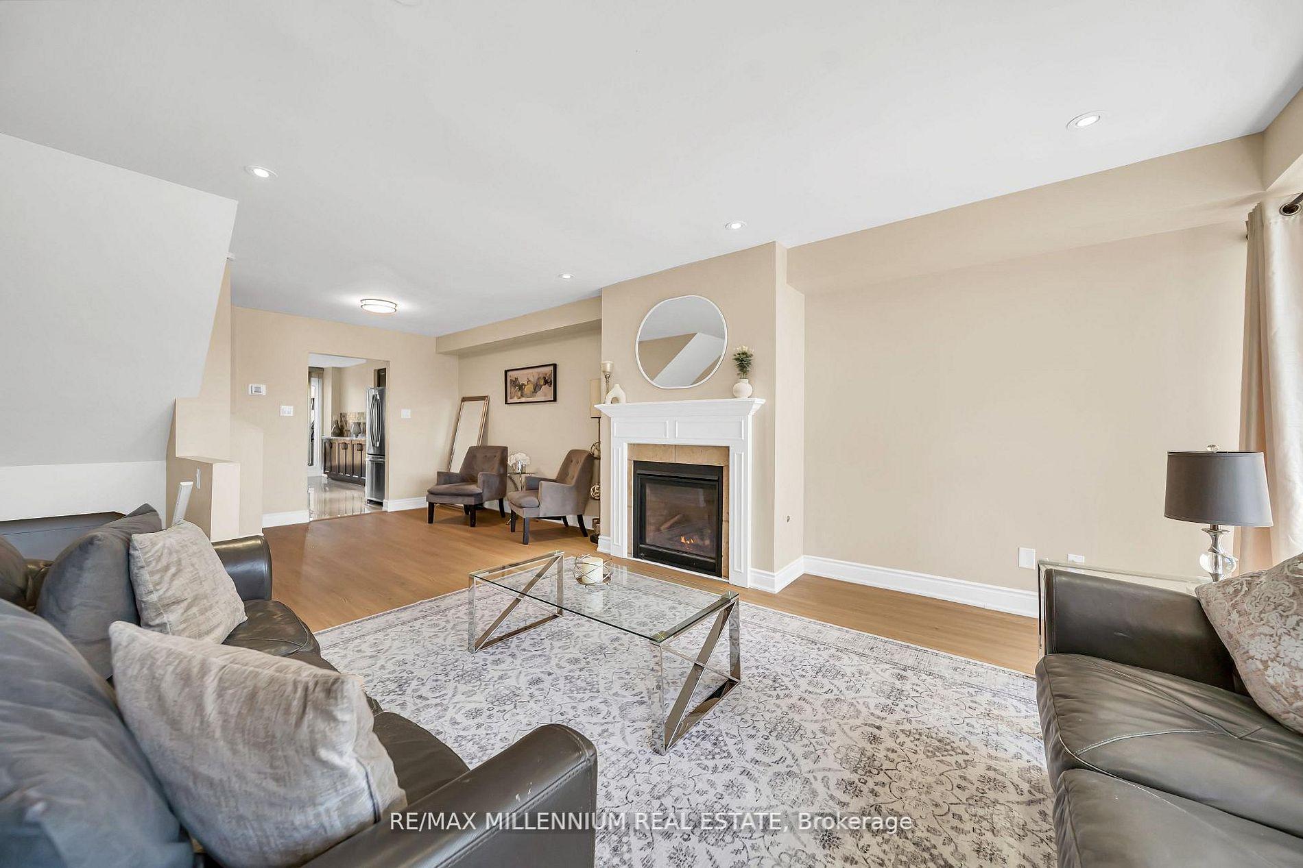 Photo 7 of 62 Cumberland Lane, Ajax, South West — HOMEH