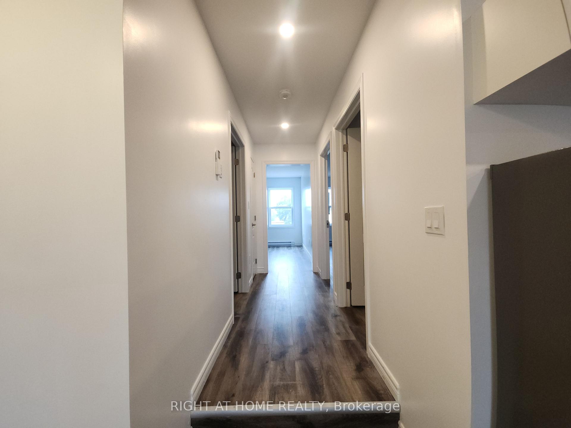Photo 15 of Unit 202, 9 Queen Street W, Springwater, Elmvale — HOMEH