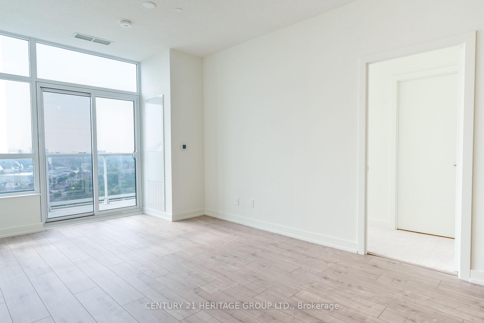 Photo 4 of Unit 2202, 10 Wilby Crescent, North York, Weston — HOMEH