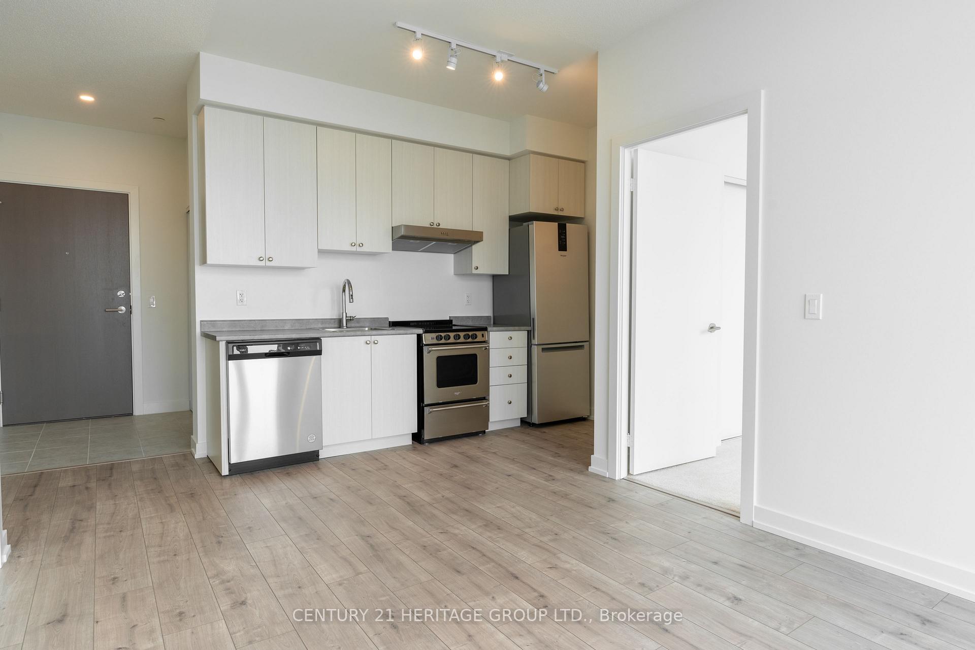 Photo 6 of Unit 2202, 10 Wilby Crescent, North York, Weston — HOMEH