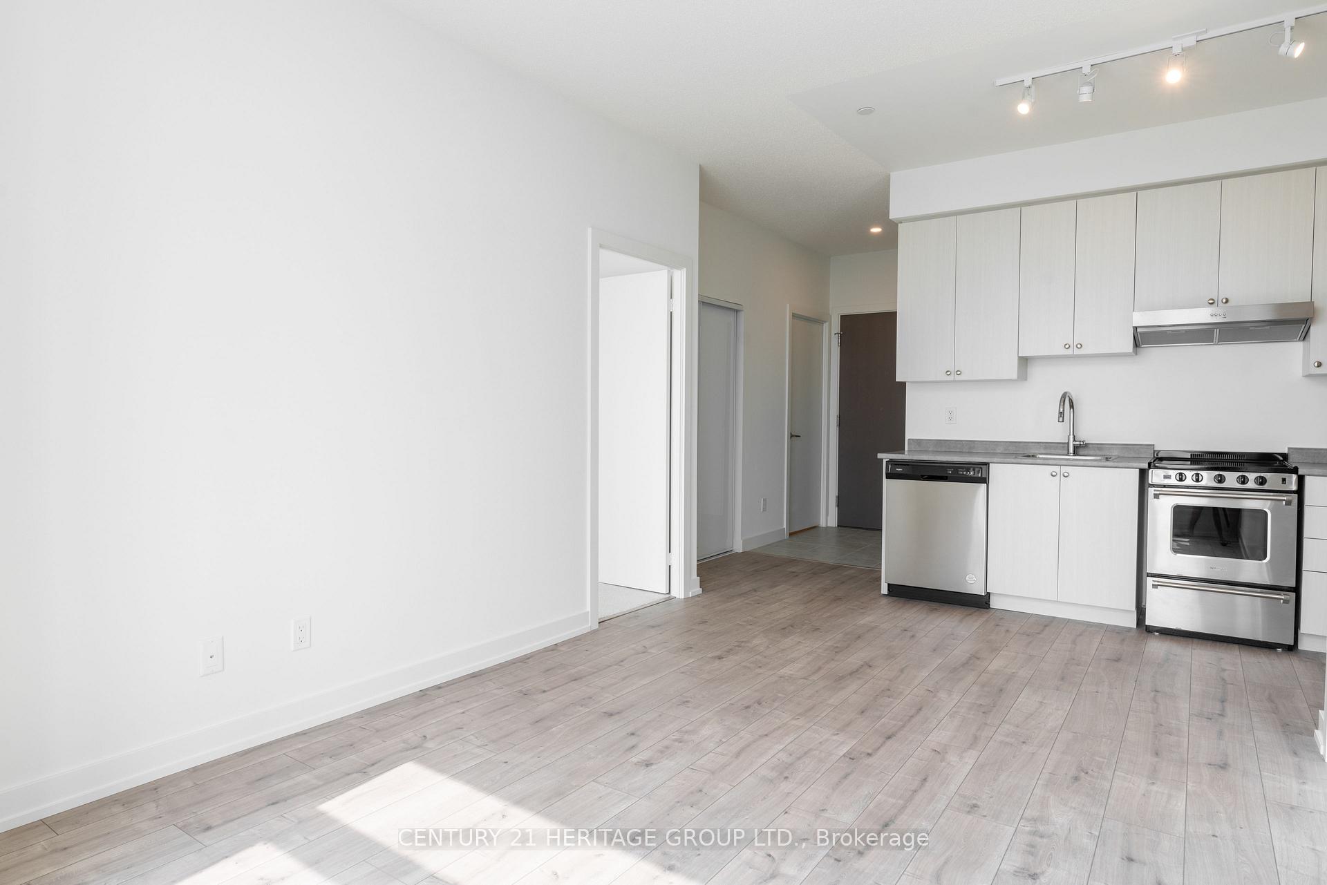 Photo 7 of Unit 2202, 10 Wilby Crescent, North York, Weston — HOMEH