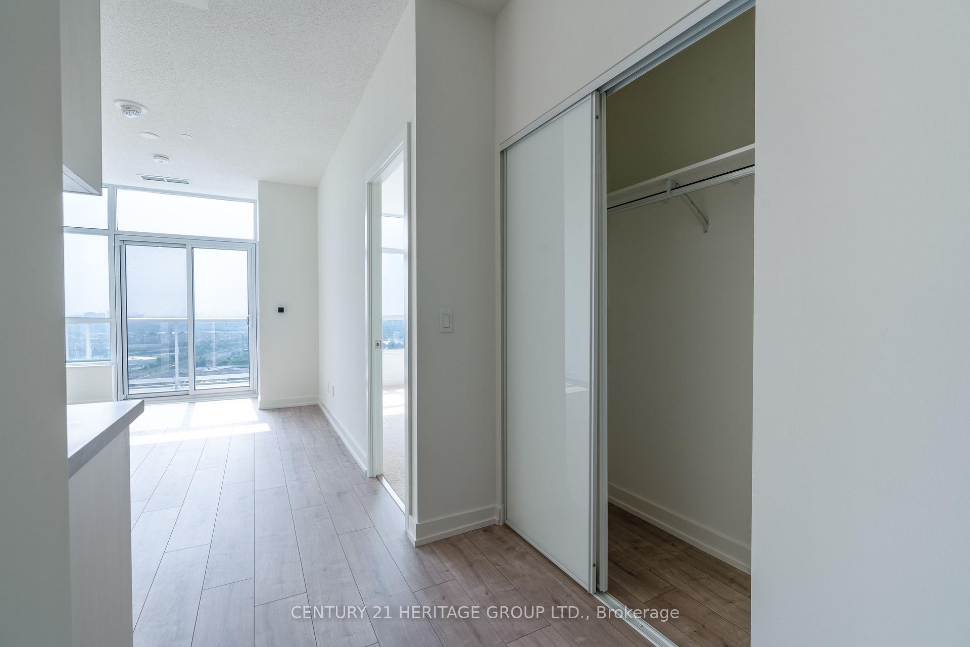 Photo 12 of Unit 2202, 10 Wilby Crescent, North York, Weston — HOMEH