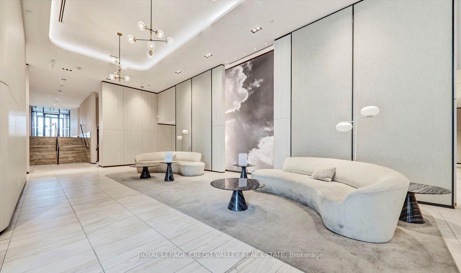 Photo 4 of Unit 2007, 1455 Celebration Drive, Pickering, Bay Ridges — HOMEH