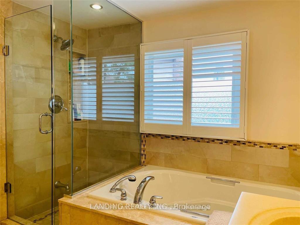 Photo 9 of 4263 Sugarbush Road, Mississauga, Creditview — HOMEH