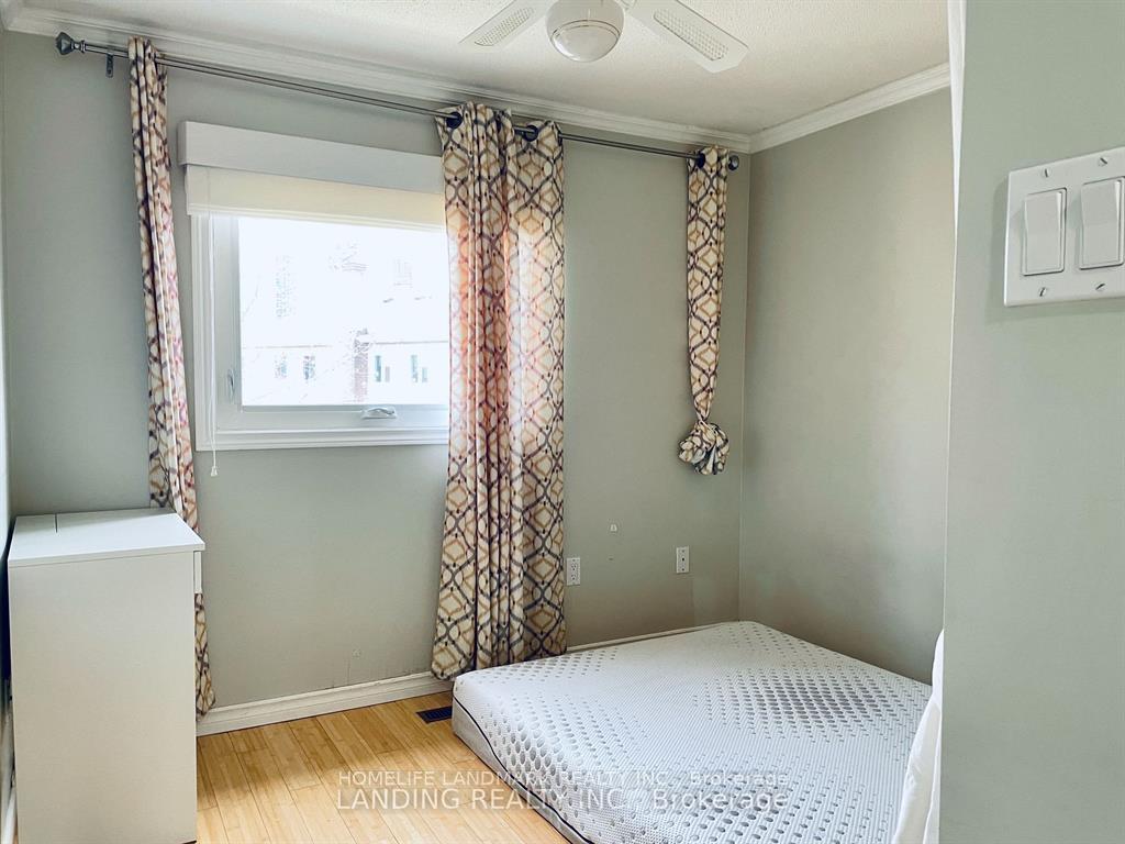 Photo 10 of 4263 Sugarbush Road, Mississauga, Creditview — HOMEH