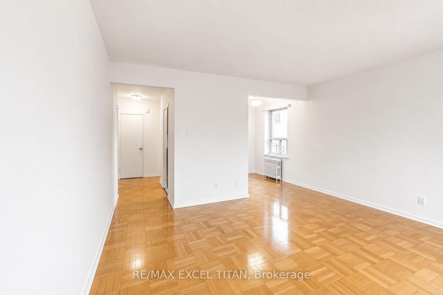 Photo 3 of Unit 201, 156 Kingston Road, Toronto, Woodbine Corridor — HOMEH