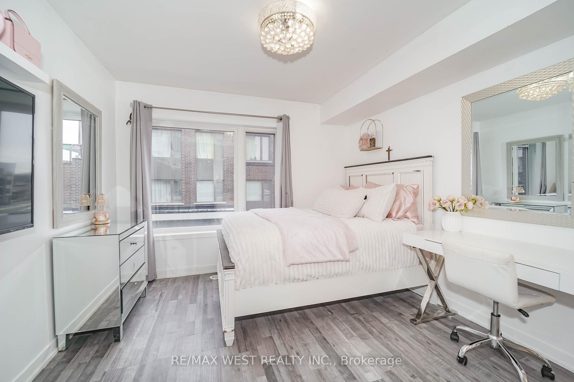 Photo 5 of Unit 211, 1460 Whites Road N, Pickering, Woodlands — HOMEH