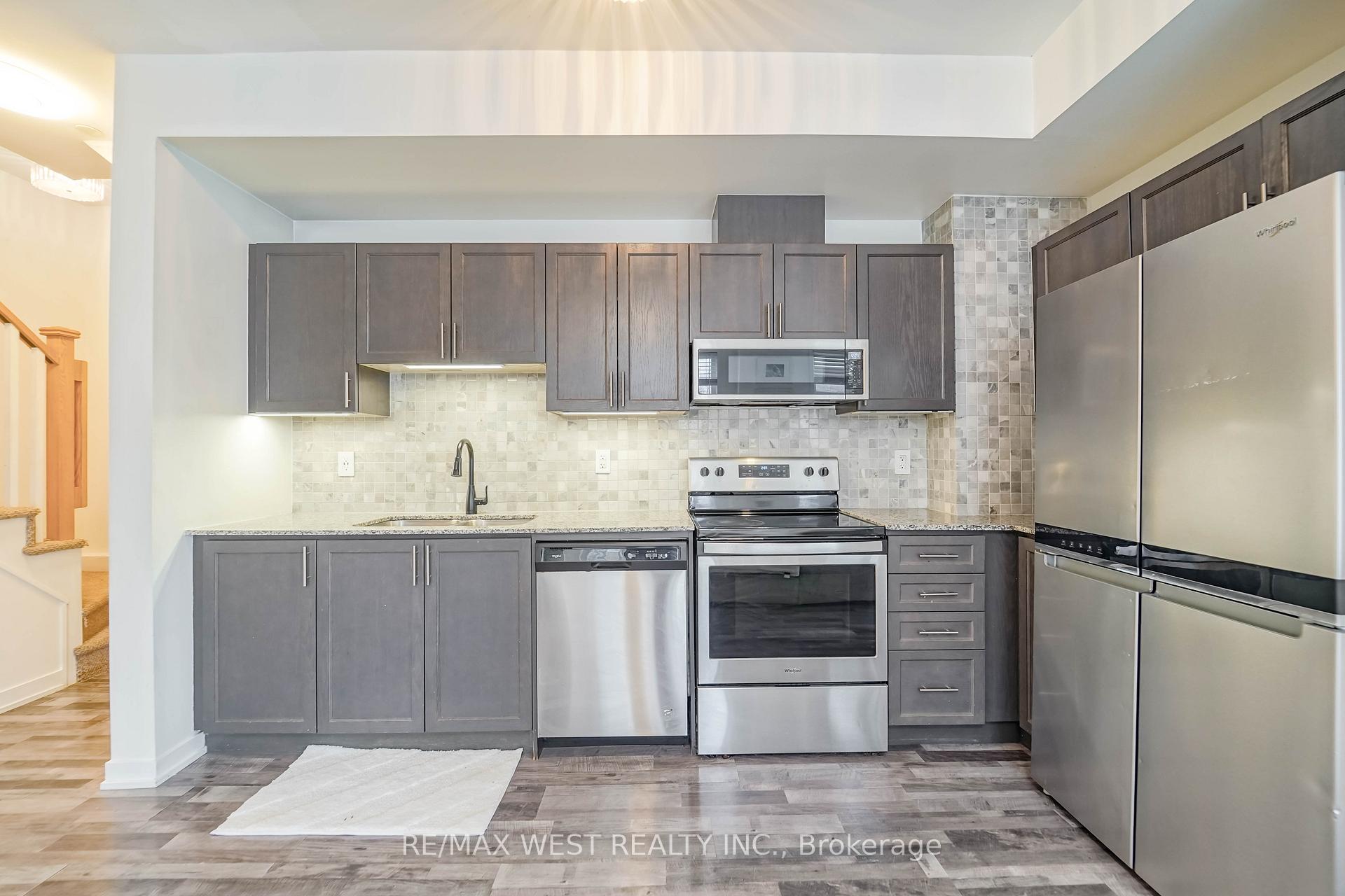 Photo 4 of Unit 211, 1460 Whites Road N, Pickering, Woodlands — HOMEH