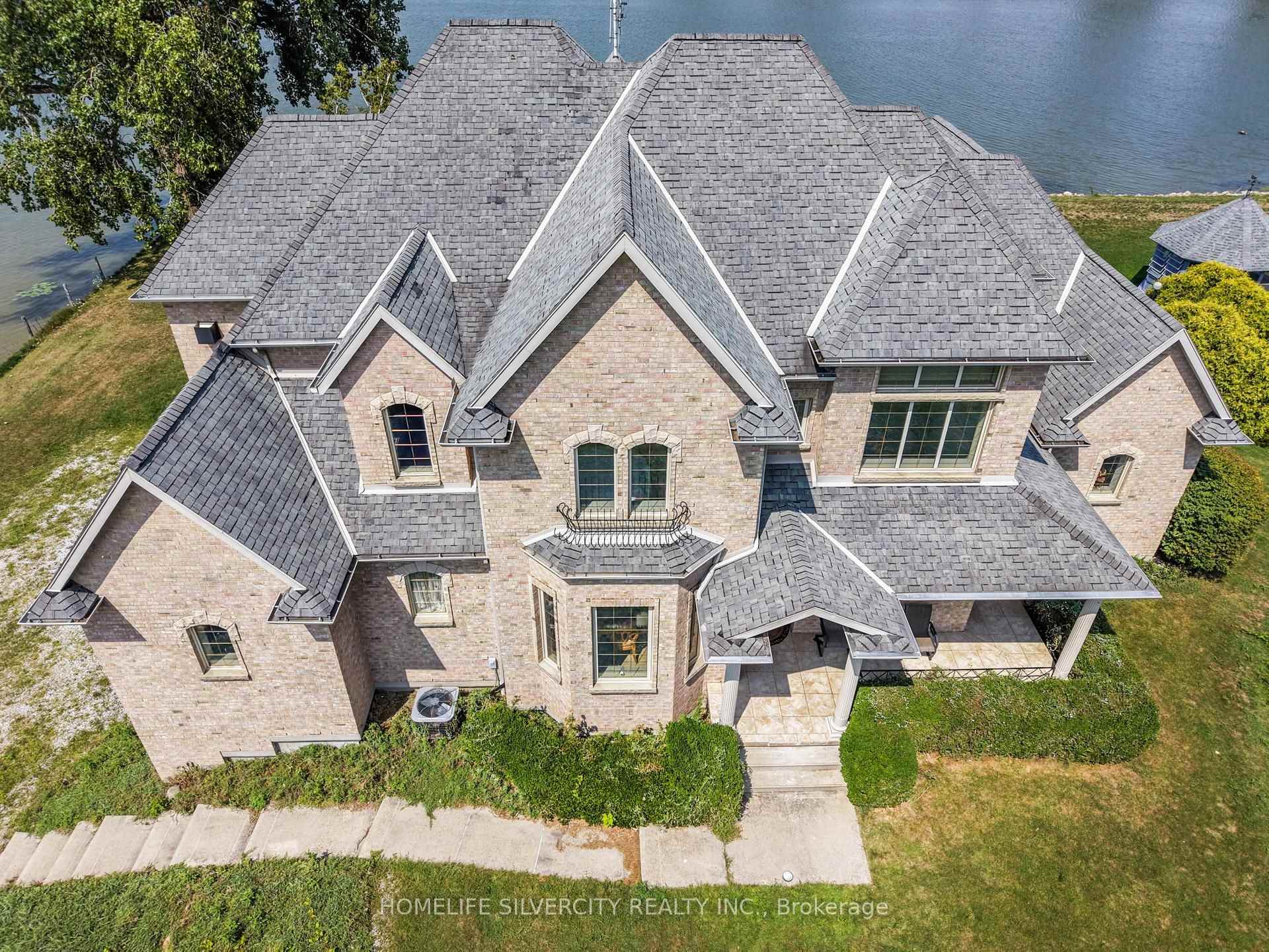 Photo 10 of 21000 Admiral Drive, Lakeshore — HOMEH