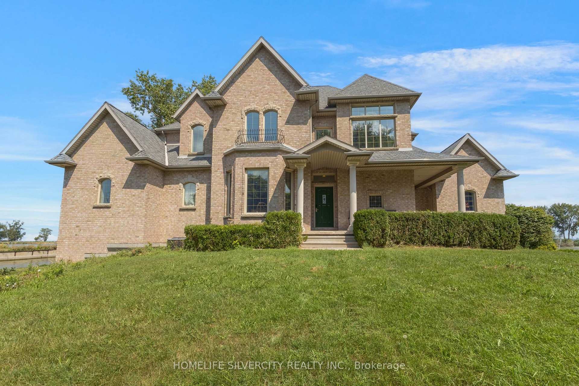 Photo 49 of 21000 Admiral Drive, Lakeshore — HOMEH