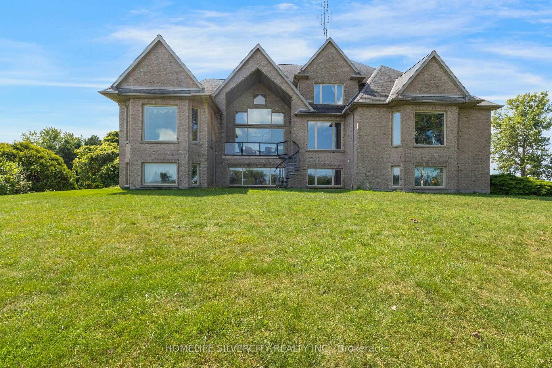 Photo 50 of 21000 Admiral Drive, Lakeshore — HOMEH