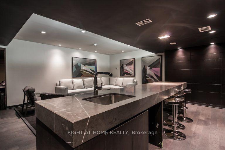Photo 20 of Unit 705, 8 The Esplanade, Toronto, Waterfront Communities — HOMEH