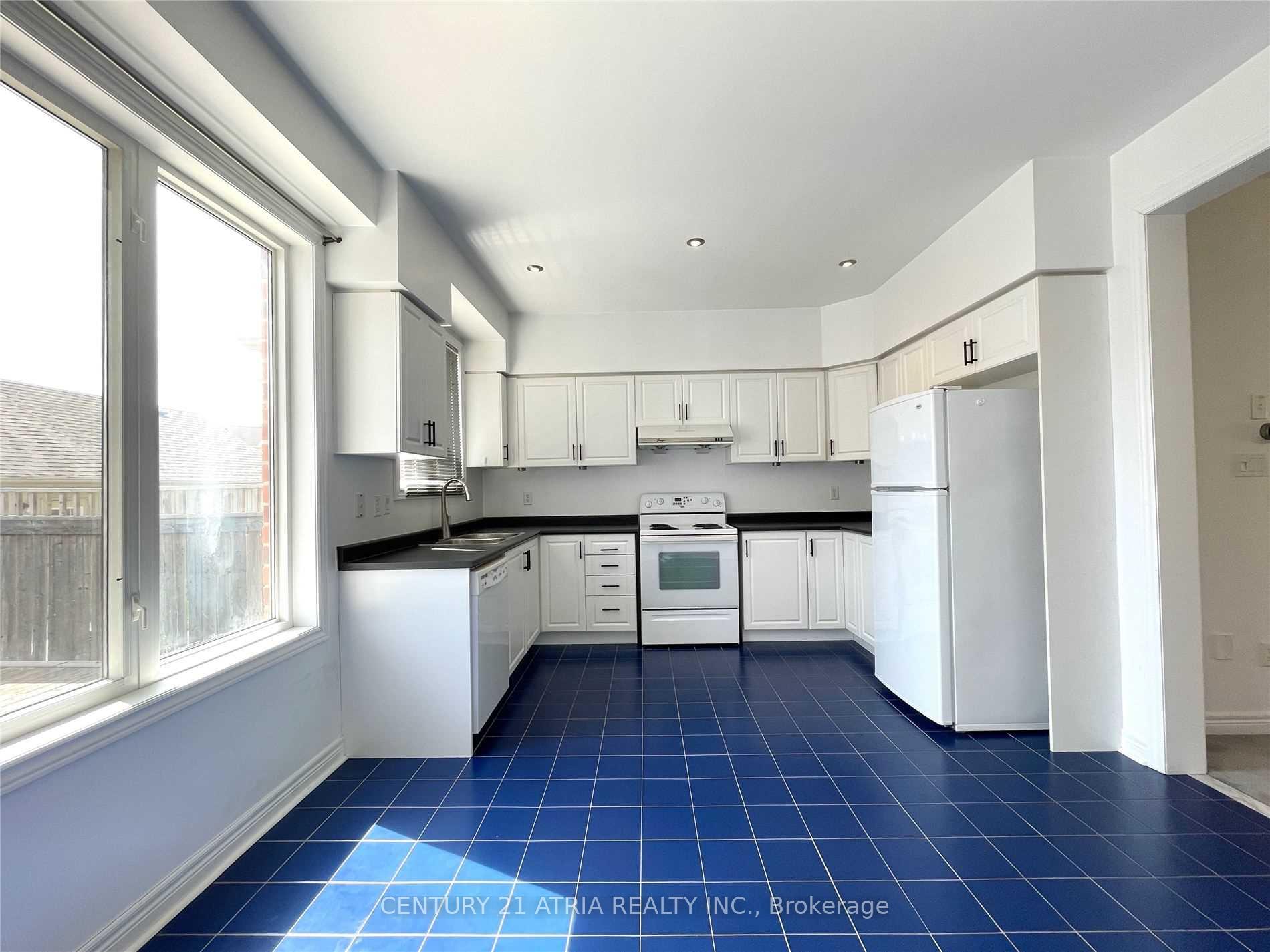 Photo 7 of 65 Michelina Terrace, Markham, Cornell — HOMEH