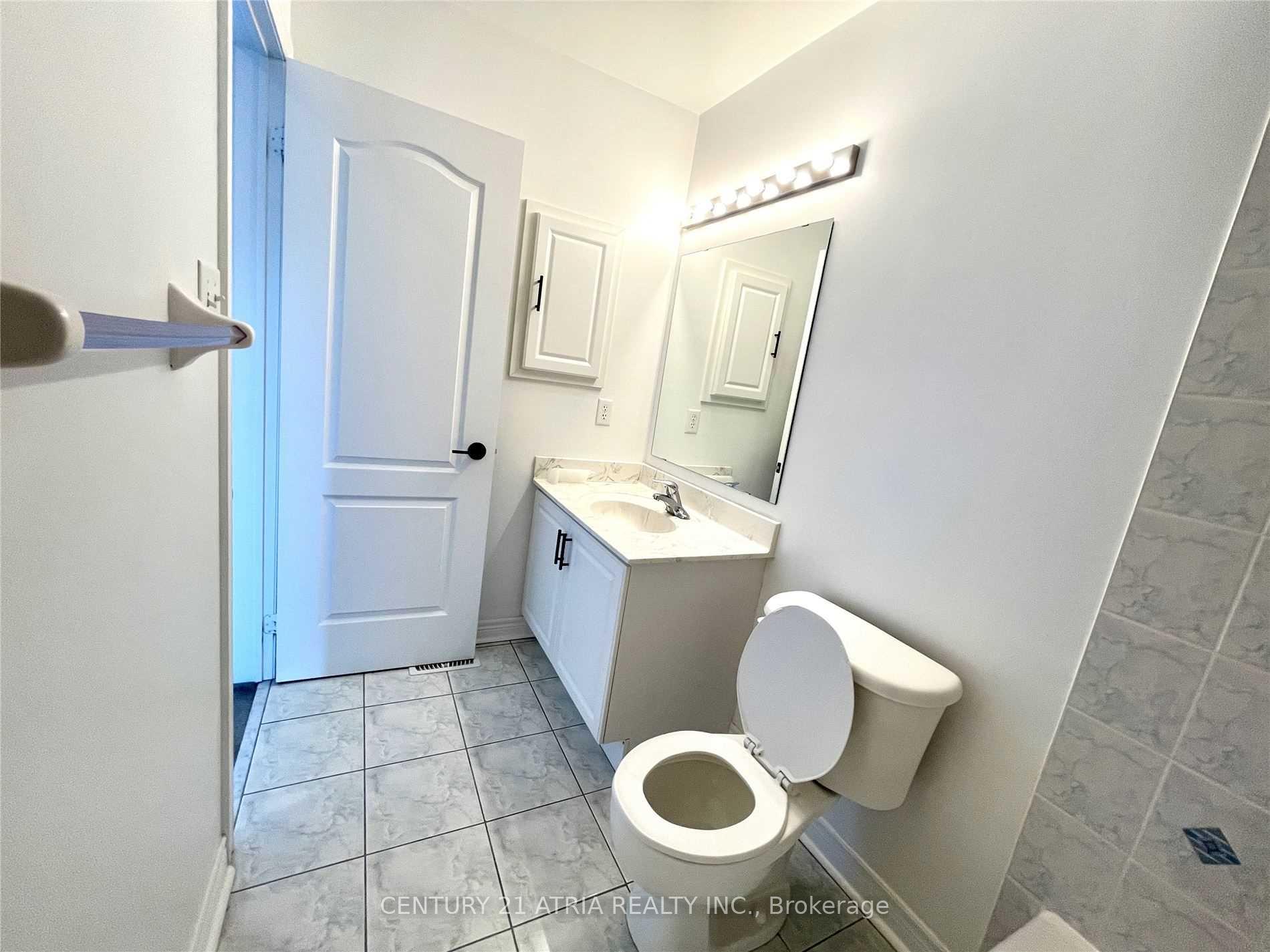 Photo 15 of 65 Michelina Terrace, Markham, Cornell — HOMEH