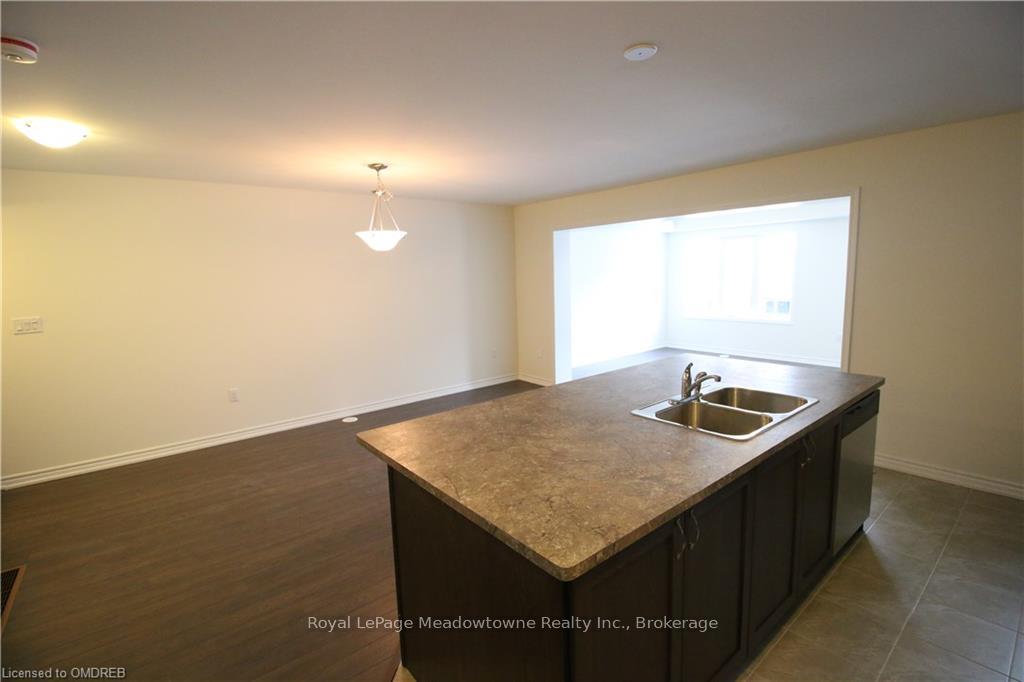 Photo 7 of 572 Allport Gate, Milton, Clarke — HOMEH