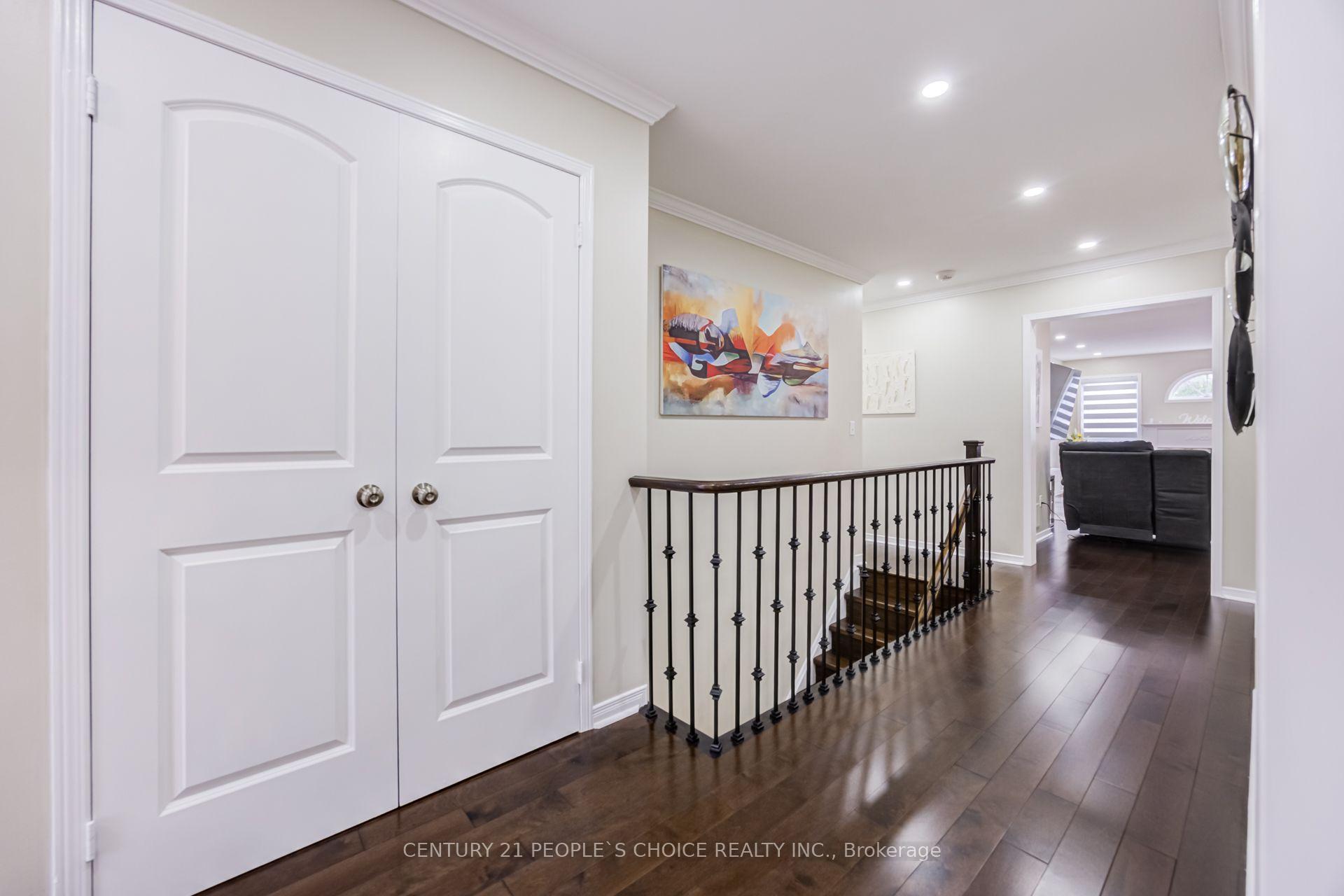 Photo 5 of 43 Jennings Drive, Clarington, Bowmanville — HOMEH