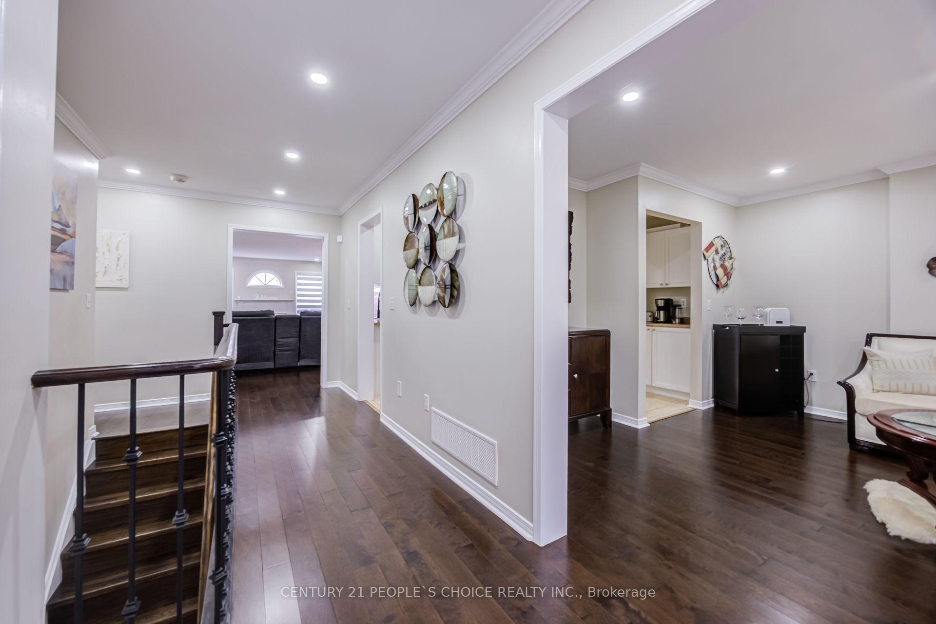 Photo 6 of 43 Jennings Drive, Clarington, Bowmanville — HOMEH
