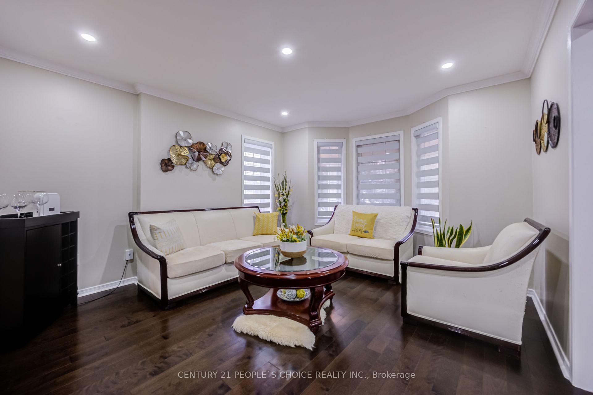 Photo 8 of 43 Jennings Drive, Clarington, Bowmanville — HOMEH