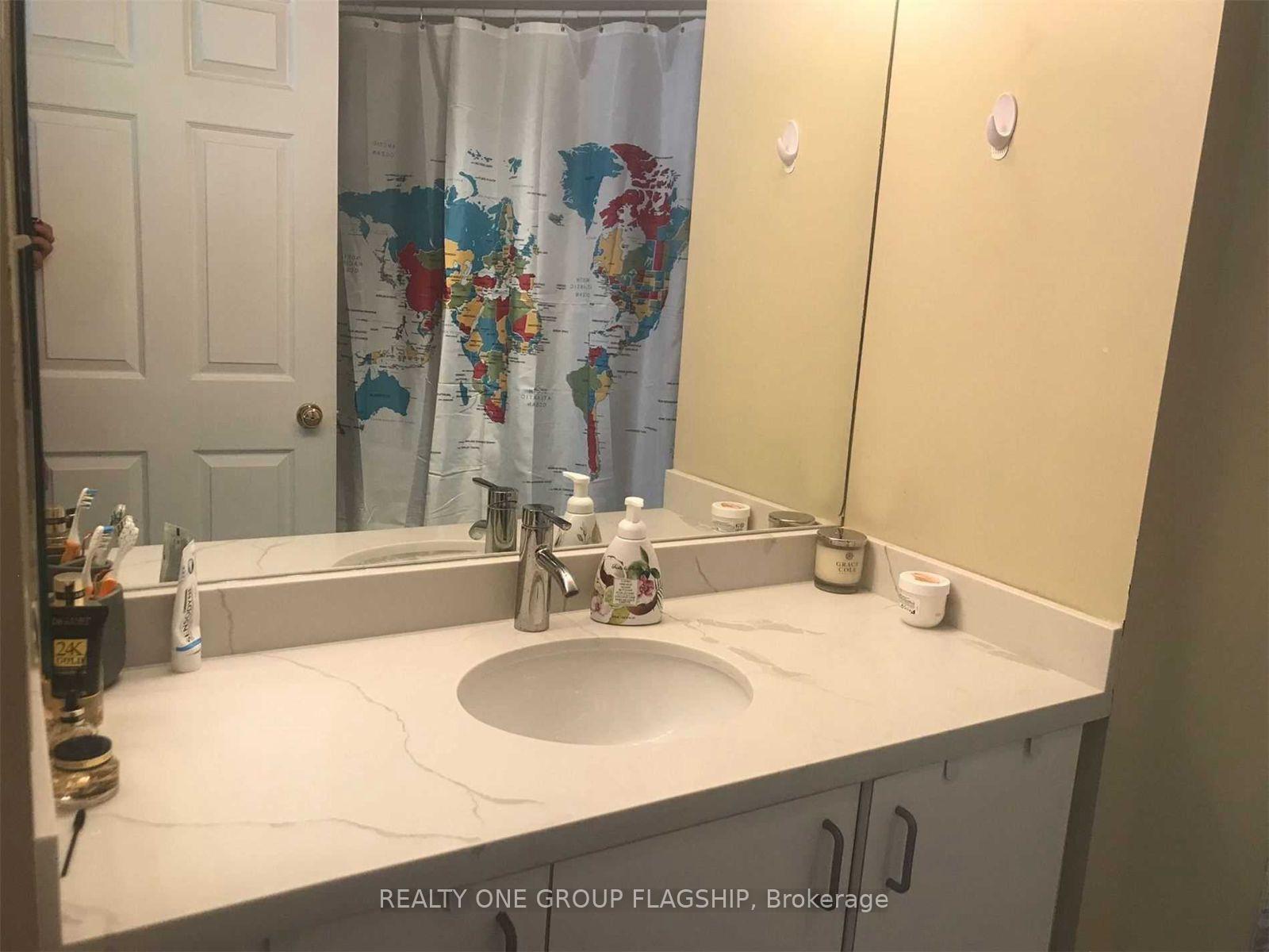 Photo 13 of Unit 604, 55 Elm Drive, Mississauga, City Centre — HOMEH