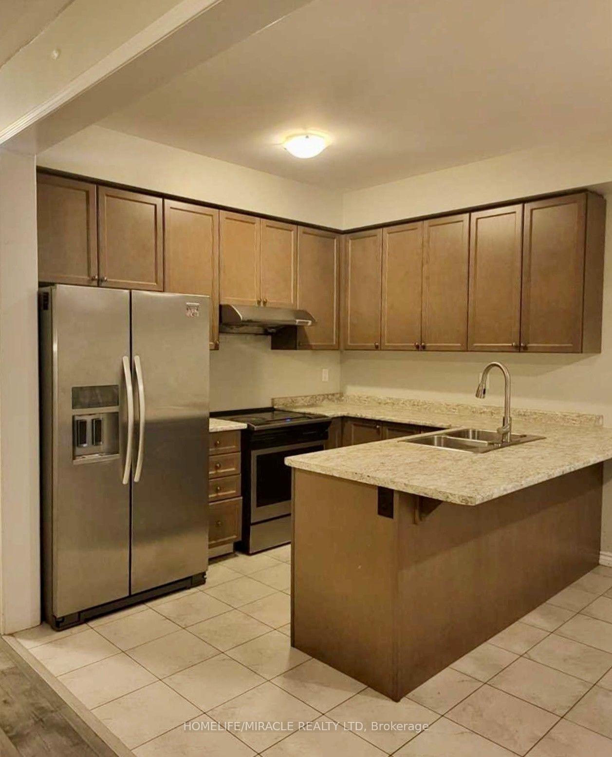 Photo 6 of 17 Troyer Street, Brampton, Northwest Brampton — HOMEH