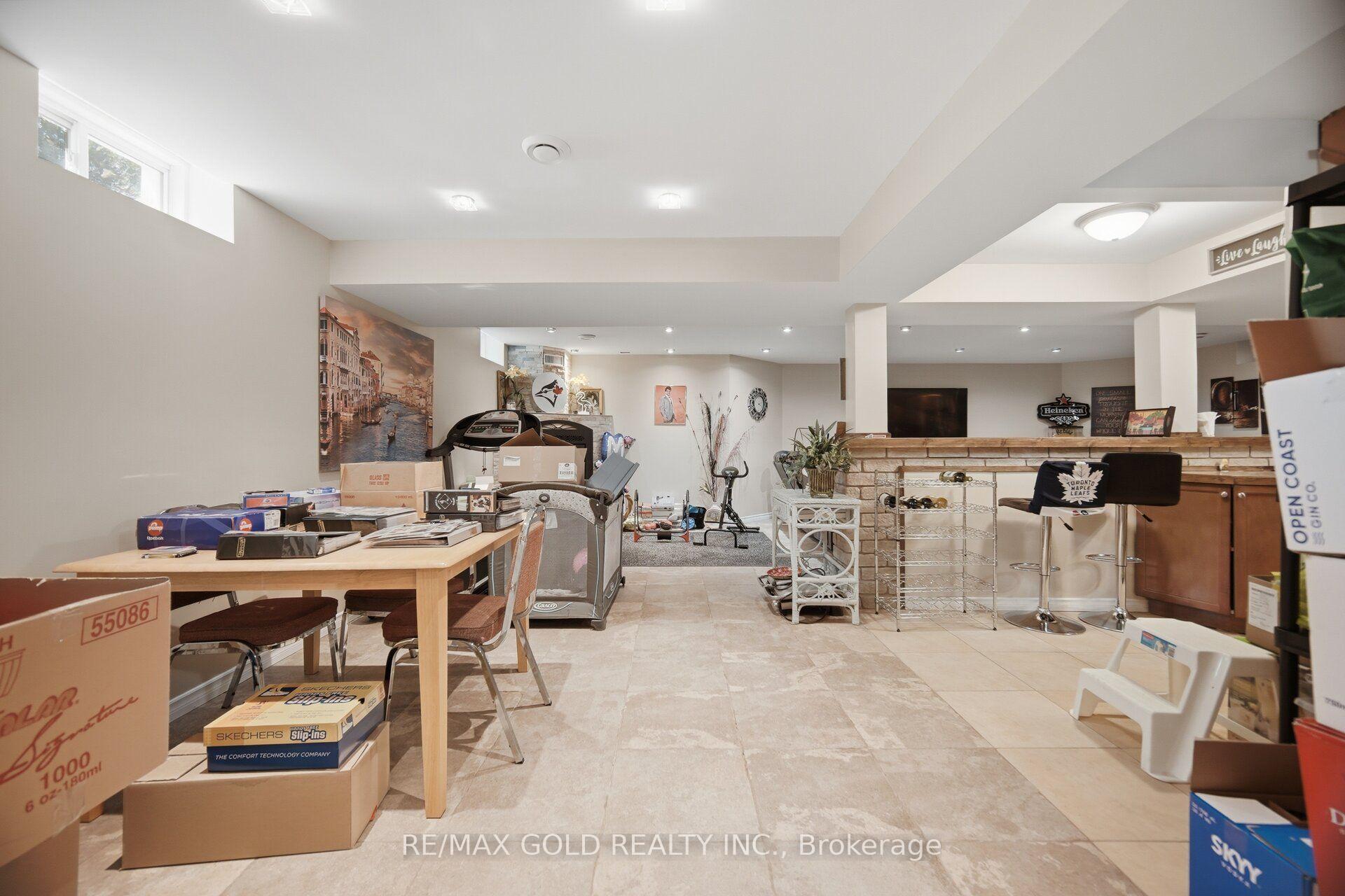 Photo 36 of 2 Sprucewood Crescent, Clarington, Rural Clarington — HOMEH