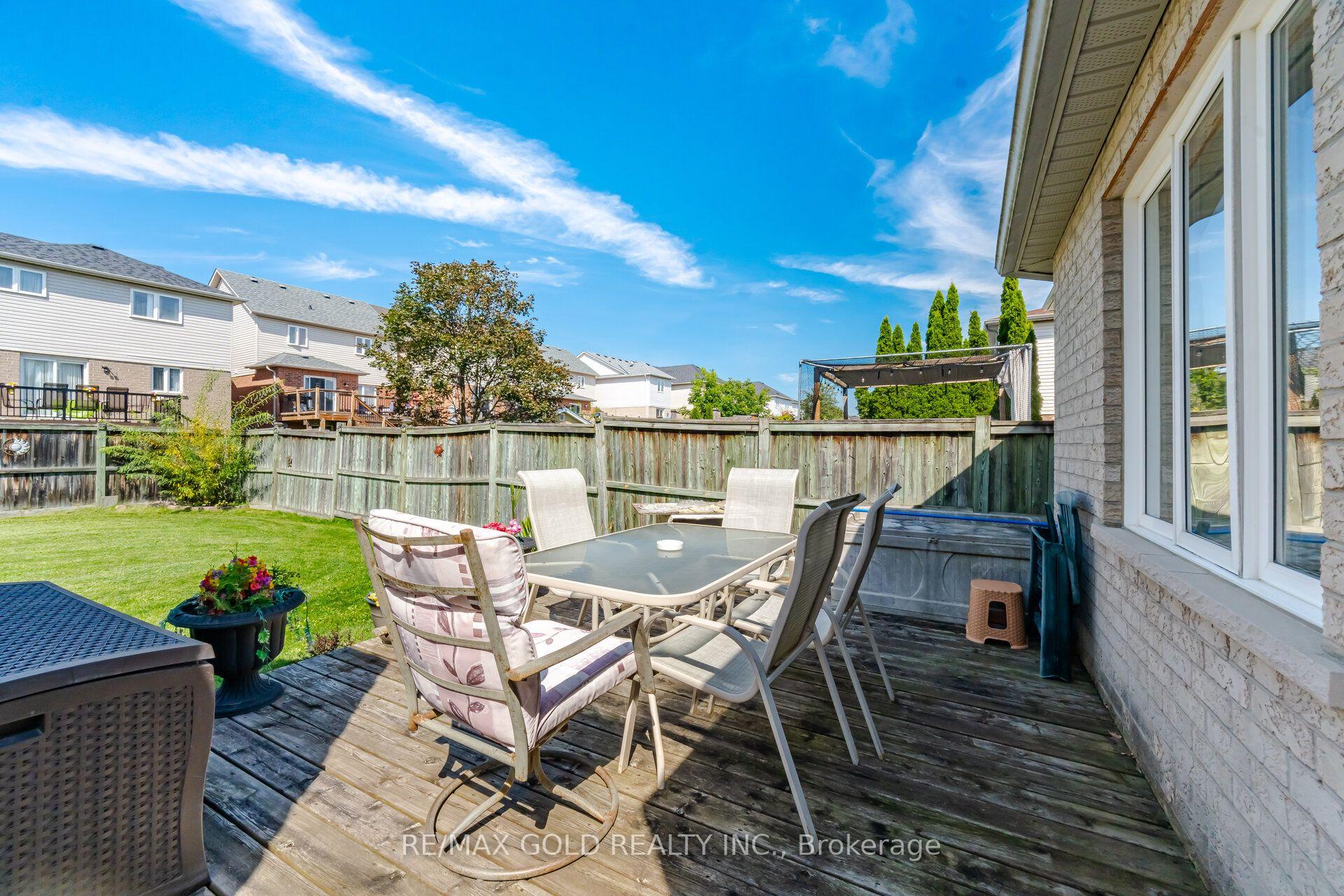 Photo 48 of 2 Sprucewood Crescent, Clarington, Rural Clarington — HOMEH