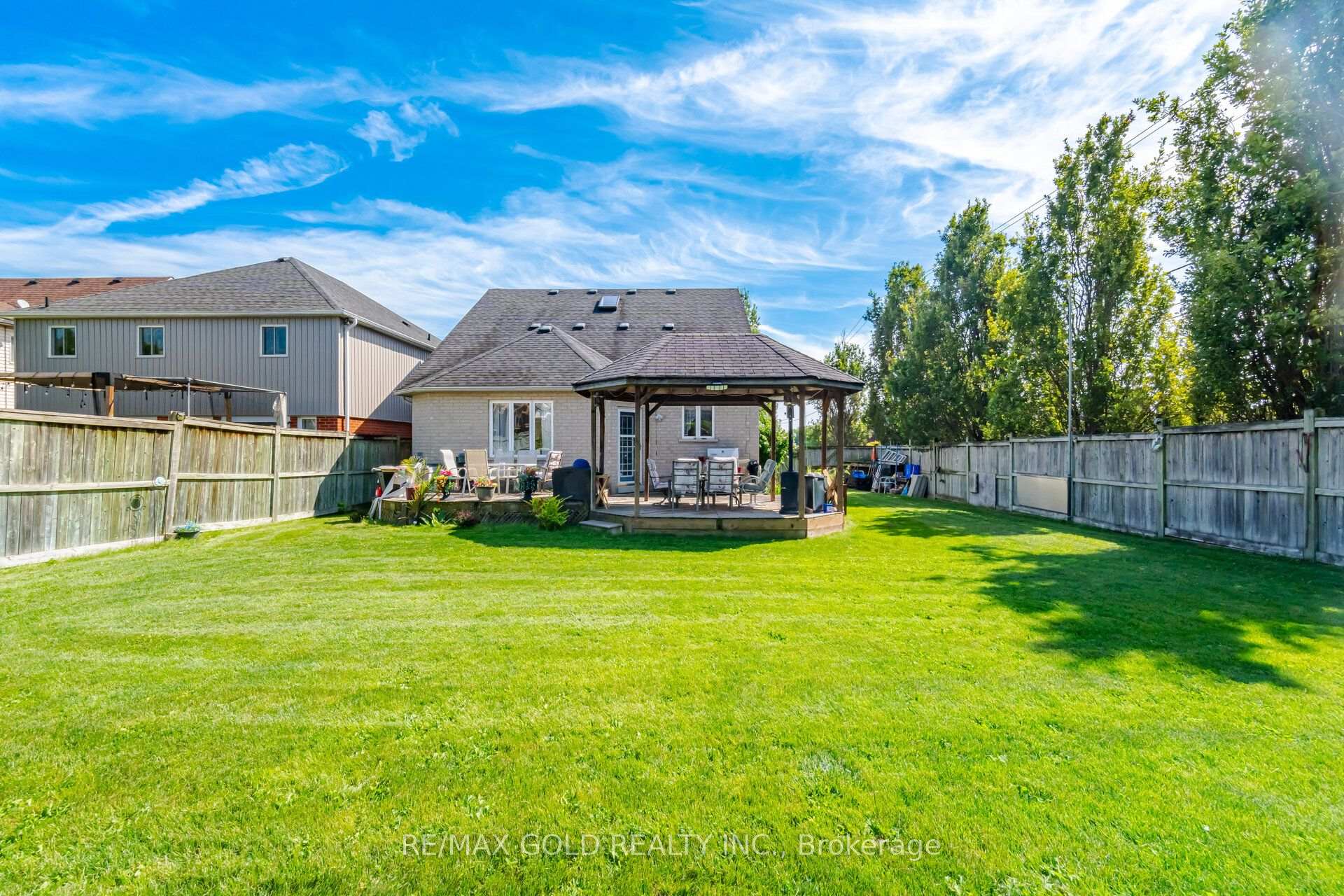 Photo 50 of 2 Sprucewood Crescent, Clarington, Rural Clarington — HOMEH
