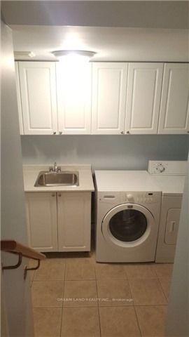 Photo 7 of 19 Stuart Avenue N, Barrie, Innis-Shore — HOMEH