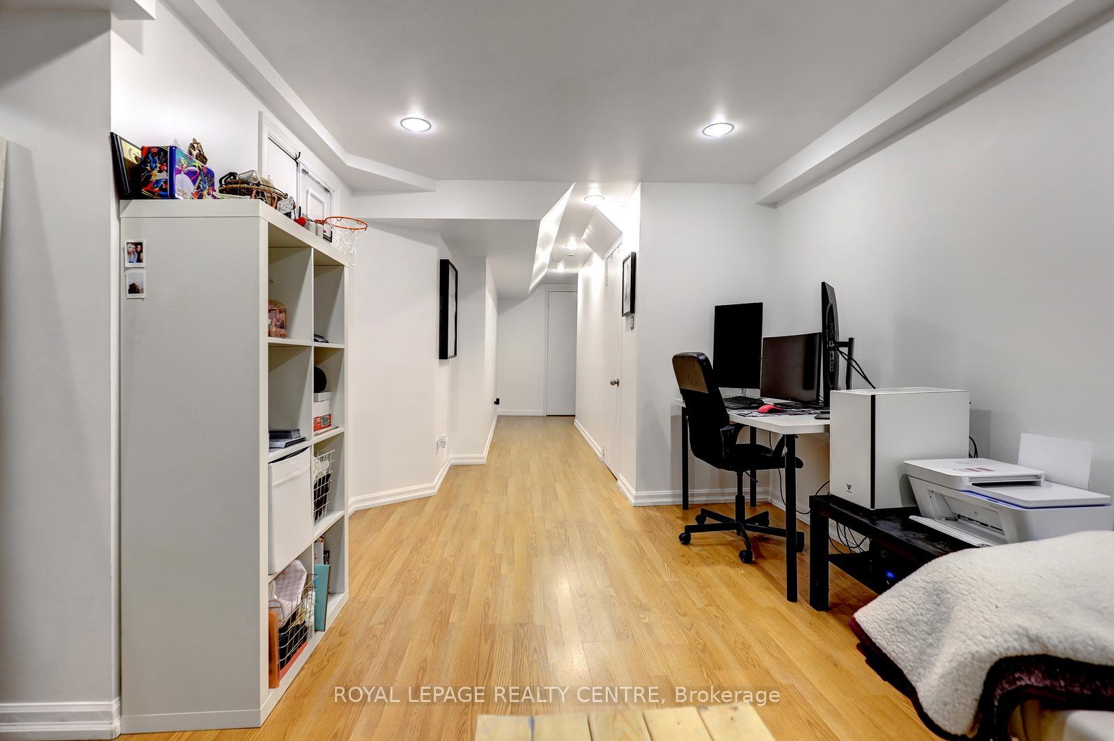 Photo 35 of Unit 60, 3025 Cedarglen Gate, Mississauga, Erindale — HOMEH