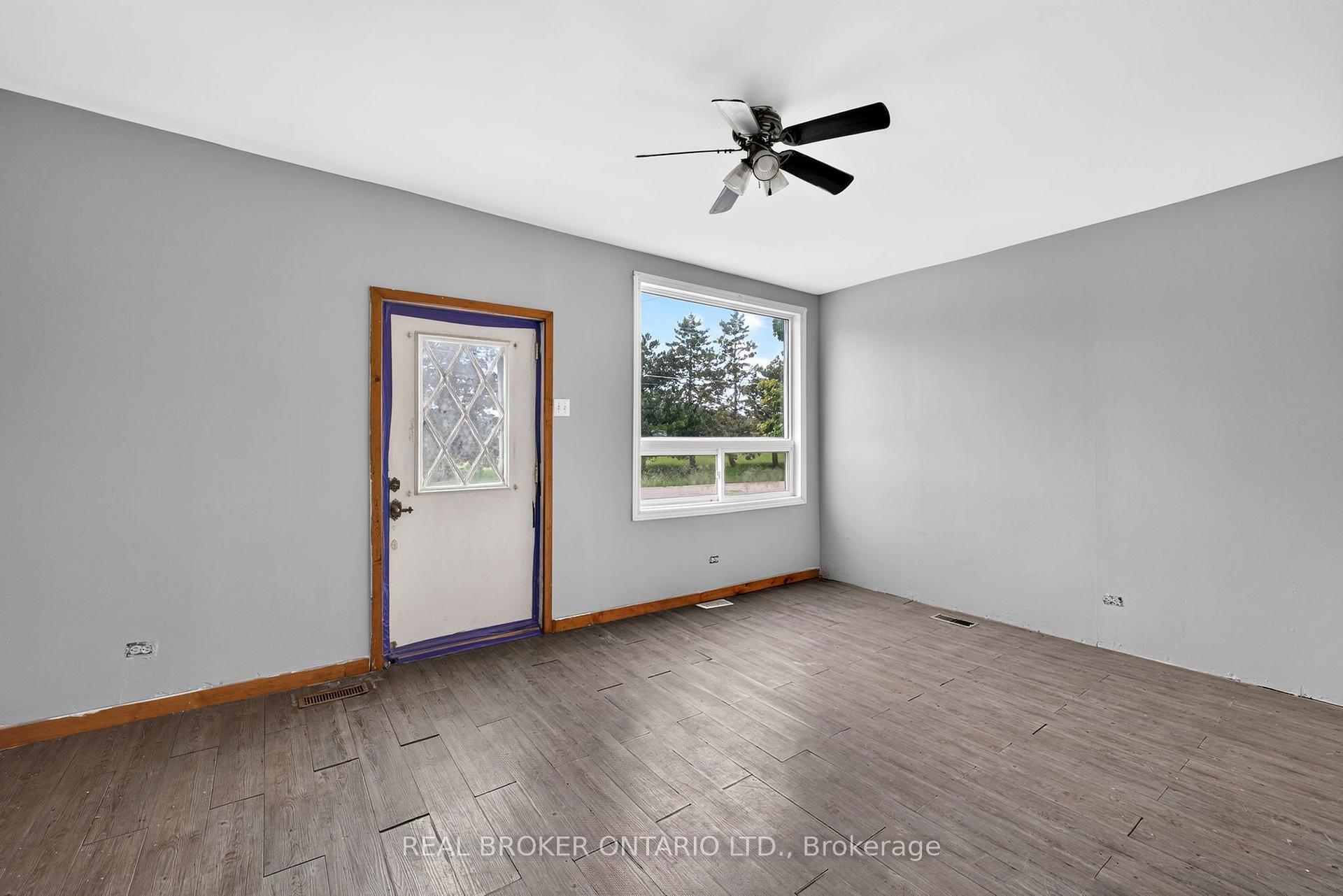 Photo 6 of 19 Coleman Street, Huron East, Seaforth — HOMEH