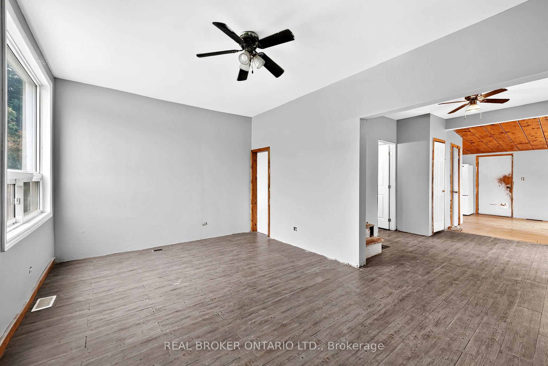 Photo 8 of 19 Coleman Street, Huron East, Seaforth — HOMEH